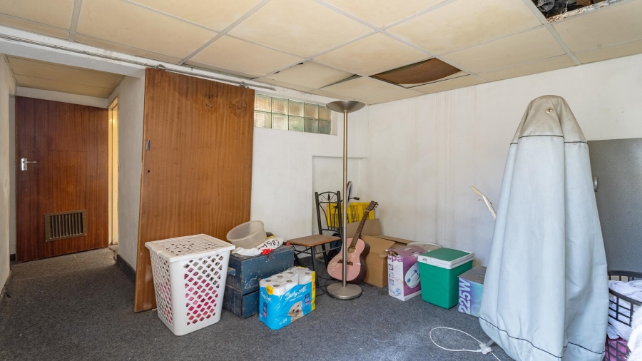 4 Bedroom Property for Sale in Salt River Western Cape